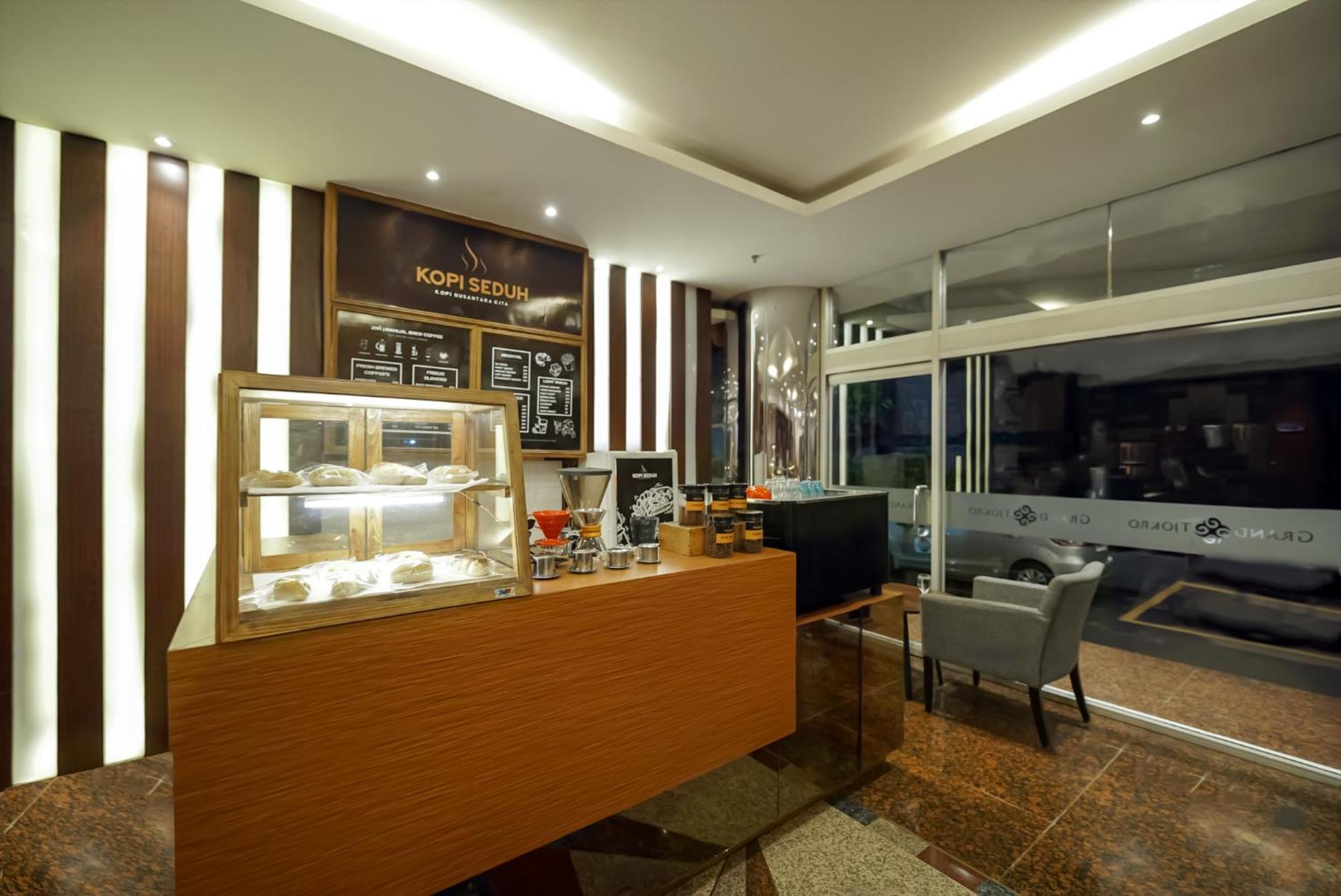 Grand Tjokro Jacarta Exterior foto